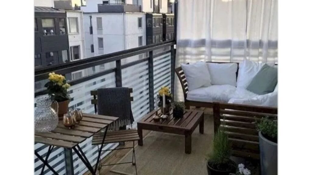 Aranżacja balkonu - minimalizm