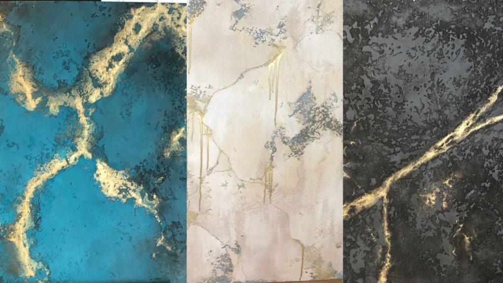 Inspiracje mieszkaniowe - pomysły na dekorację pustej ściany - tynk dekoracyjny - złoty