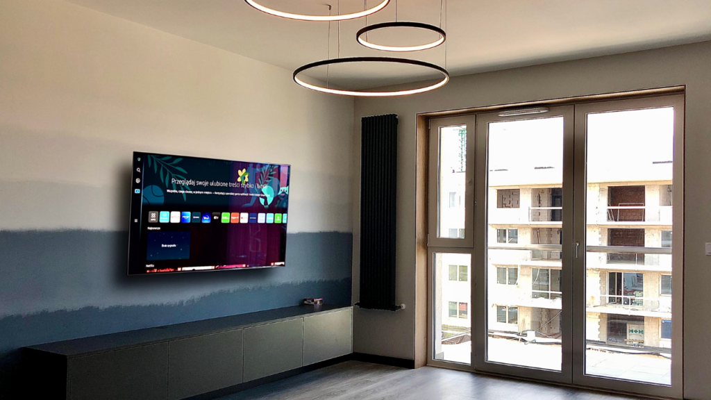 Aranżacja ściany z telewizorem z wykorzystaniem farby 