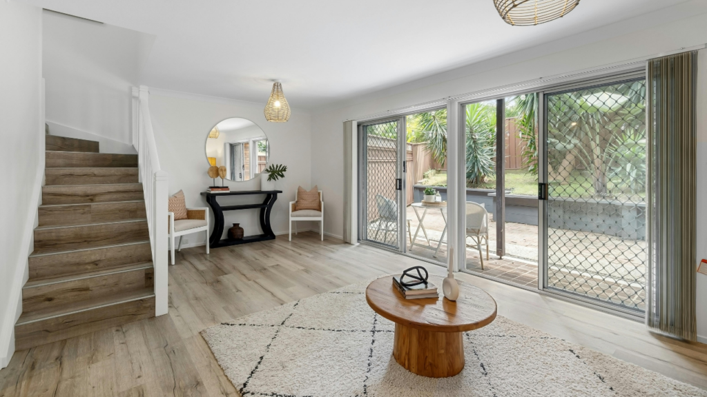 Gres do wykończenia schodów idealny wybór dla osób ceniących funkcjonalność